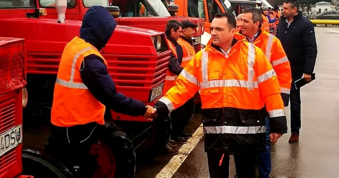 utilaje deszapezire Tgv