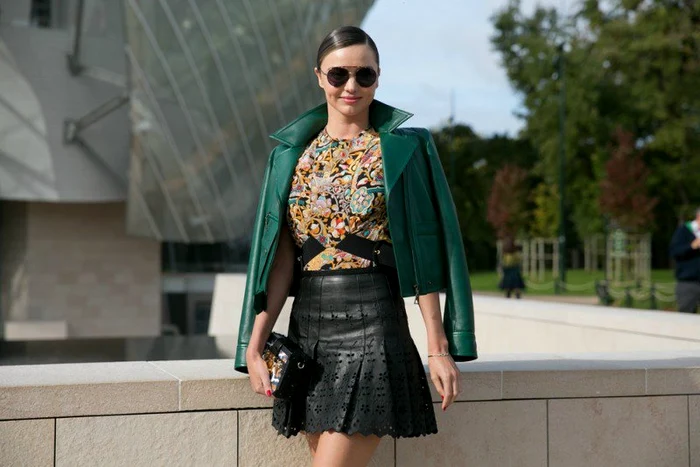 PARIS OCTOBER 7 2015 Miranda Kerr jpg jpeg