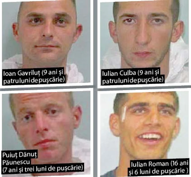 Furau bijuteriile din vitrine  purtând pe faţă măşti care îi  protejau de gazul lacrimogen, lansat spre ei de sistemele de securitate