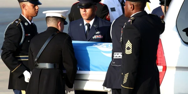 Ramasite de soldati americani cazuti in Razboiul Coreei predati Statelor Unite FOTO EPA-EFE