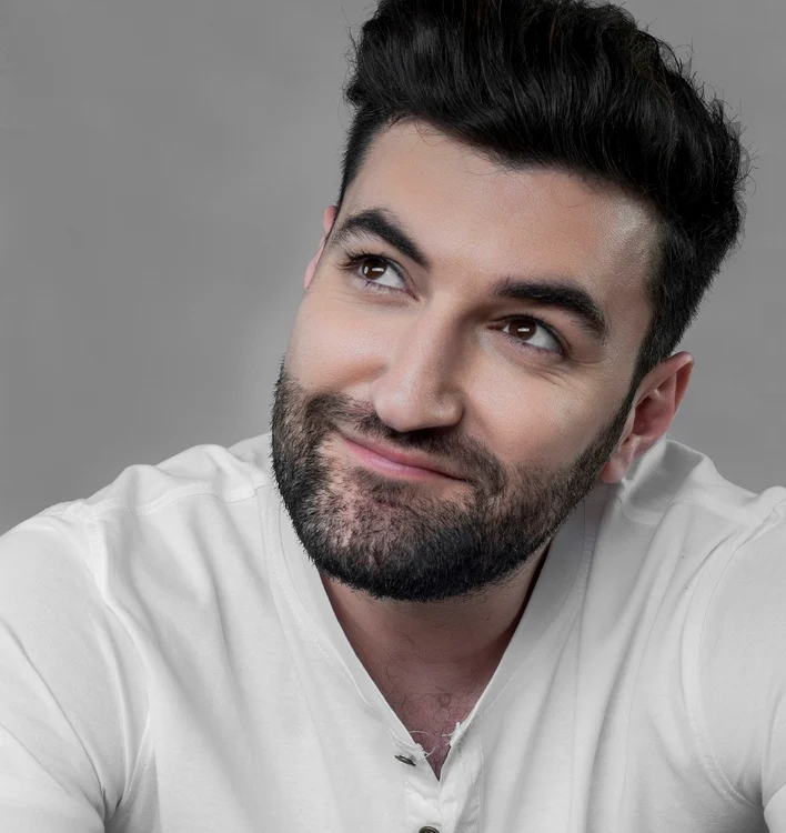 
    Smiley şi blonda îşi ţin ascunsă relaţia de un anFoto: Facebook  