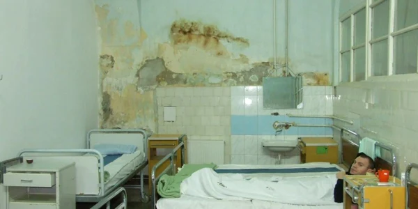 Spitalele sătmărene nu au în dotare echipamentul necesar pentru siguranţa pacienţilor în caz de incendiu