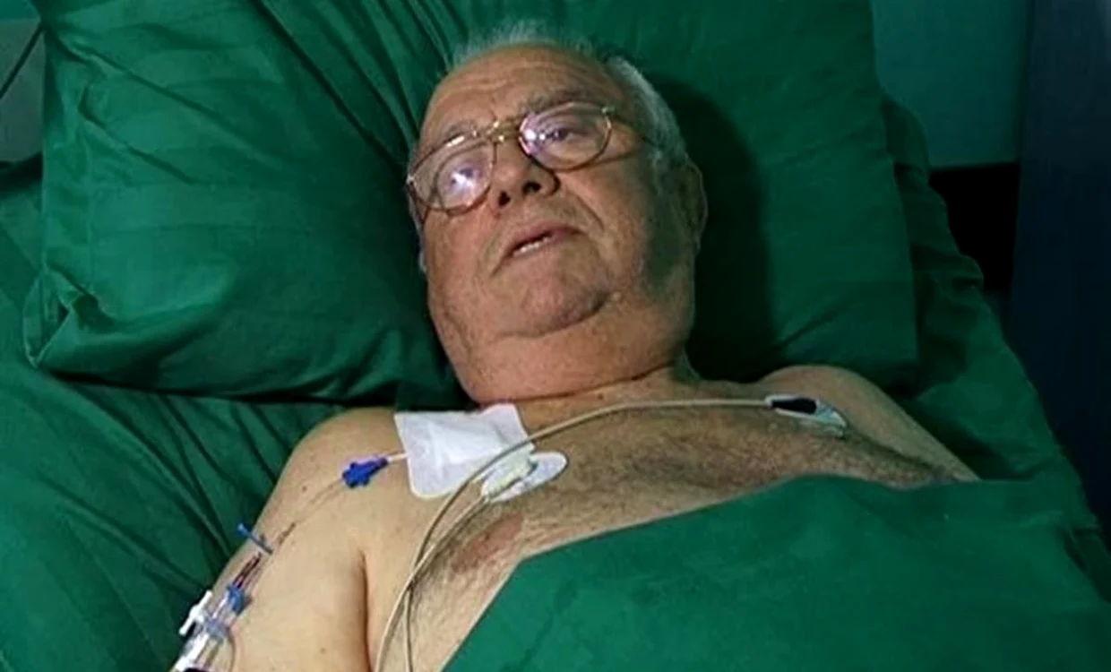Alexandru Arşinel a fost dus la spital