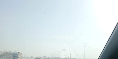 Craterele de pe Autostrada A1 București-Pitești Foto Andreas Stoica