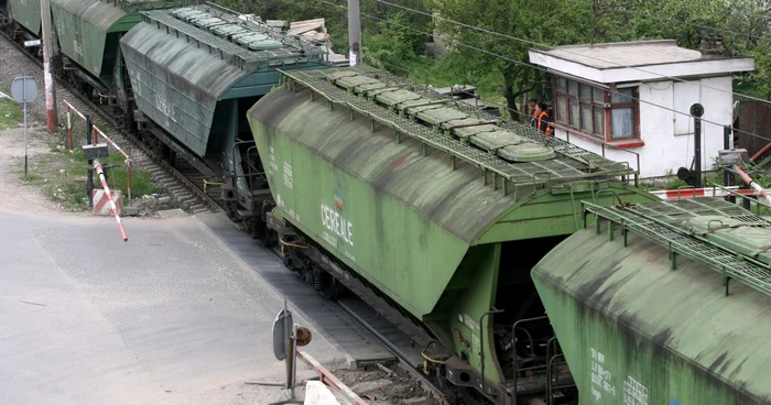 Un pachet de 51% din acţiunile CFR Marfă vor fi vândute unui investitor privat FOTO Adevărul
