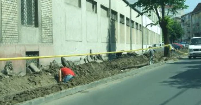 Satu Mare: Muncitor ars cu flacără de la aparatul de sudură