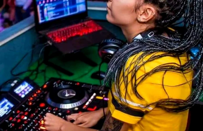 dj aya