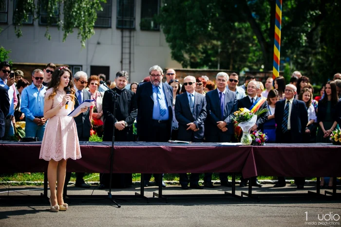 Teofana Cismaş la Consiliul Judeţean al Elevilor Cluj  FOTO