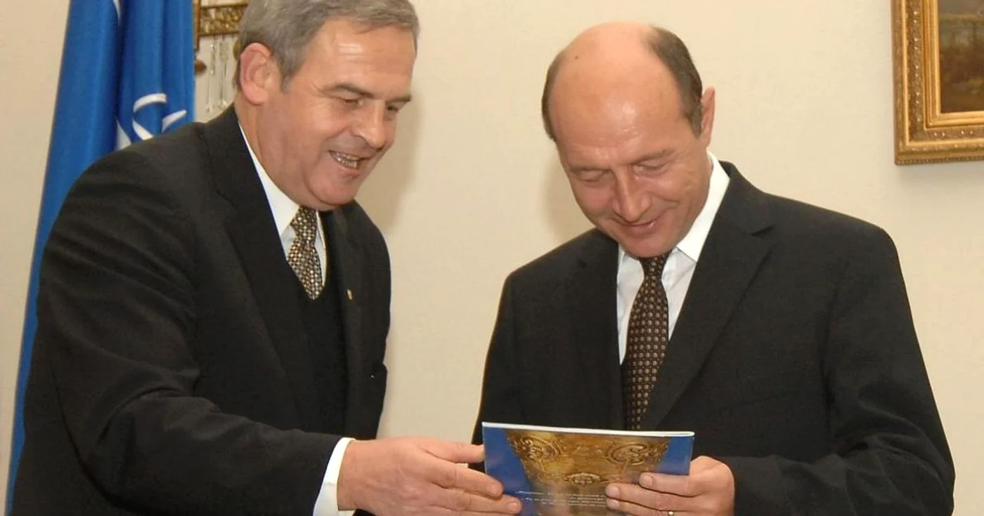 Lazlo Tokes şi Traian Băsescu, în vremea când erau apropiaţi FOTO ziuanews.ro