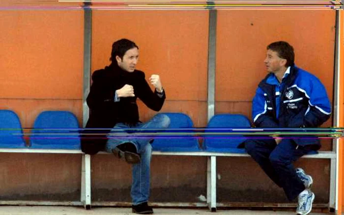 Mihai Stoica şi Dan Petrescu, pe vremea când apărau ambii culorile Unirii Urziceni, în 2009. FOTO:  Razvan Pasarica - rpressport.ro