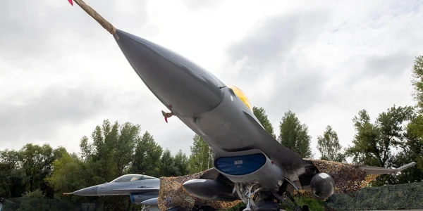 f 16 ucraina/ FOTO:X