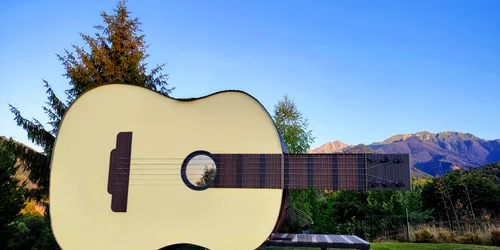 casa chitara ziua jpg