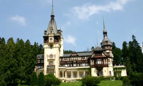 Castelele Bran, Peleş şi Corvinilor au realizat încasări de 1,7 milioane de euro jpeg