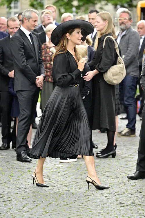 Mary în doliu, Foto Lars H Laursen Billed Bladet (1) jfif