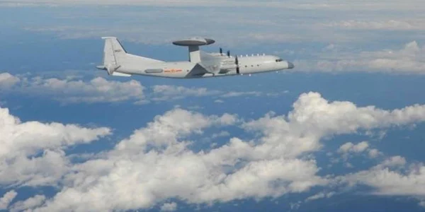 Avionul chinez Shaanxi KJ-500 in zona de aparare aeriana a Taiwanului FOTO EPA-EFE