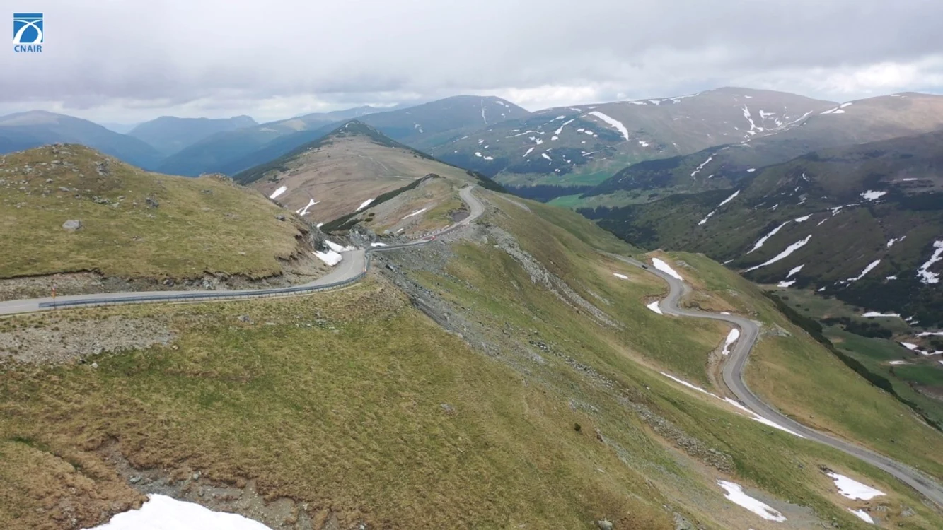 
    O parte din Transalpina va fi închisă circulației rutiere, pe 3 și 4 iulieFoto: CNAIR  
