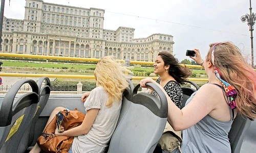 turisti capital  jpeg