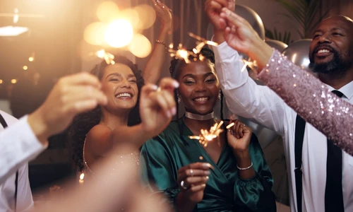 Traditii de Revelion in lume  Sursa foto shutterstock 2525980279 jpg
