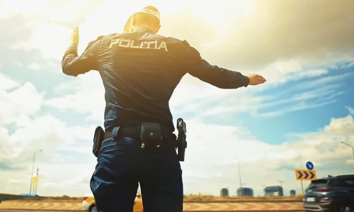 Cum se circulă corect în sensul giratoriu Foto: Captură Video Poliția Română/Facebook