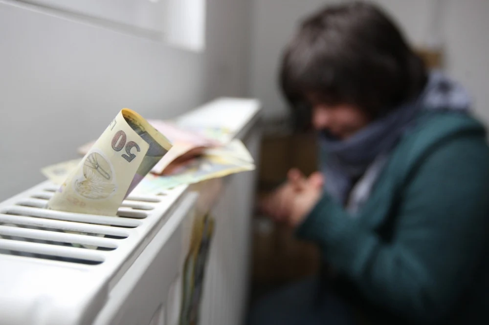 Românii, obligați să aleagă între căldura din casă și traiul de zi cu zi. Consumul mare din ianuarie a crescut facturile de gaze cu 30%