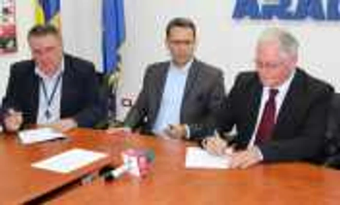 Contractul a fost semnat la sediul CJ Arad