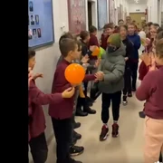 copil bolnav cancer foto captura fb Emanuel Ungureanu png