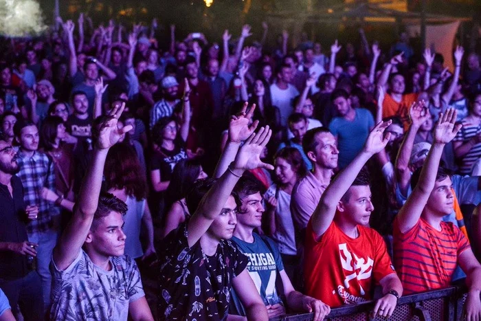 
    Afişul evenimentului caritabil în care se strâng fonduri pentru victimele de la ColectivFoto Arhivă Personală  