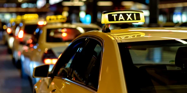 taxi  Foto shutterstock 403179772 jpg