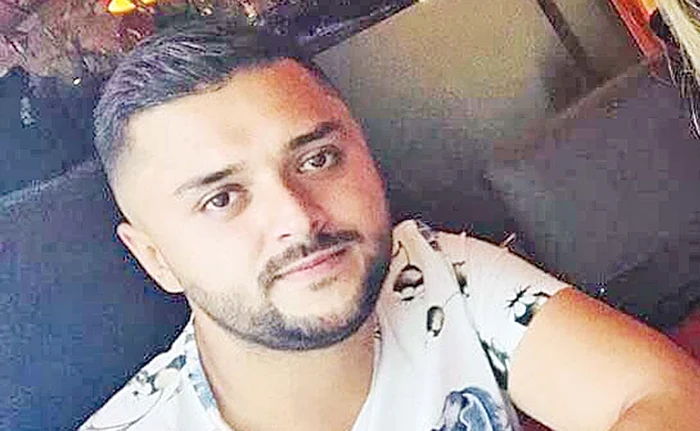 Cosmin Guţă (26 de ani)