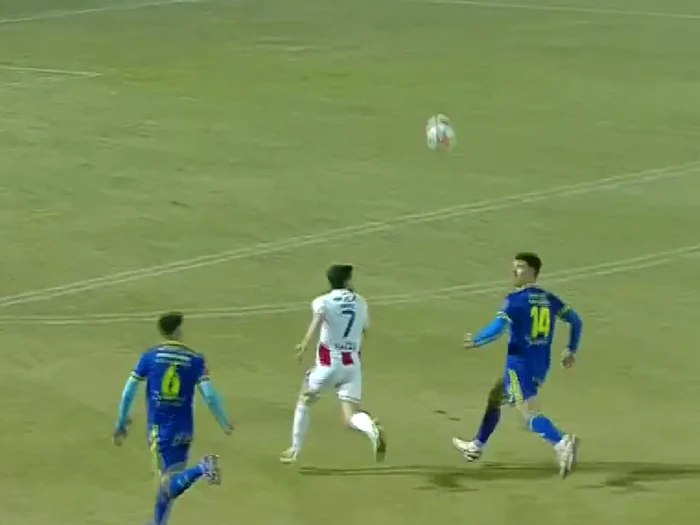 FOTO: Captură video Youtube/Fotbal România