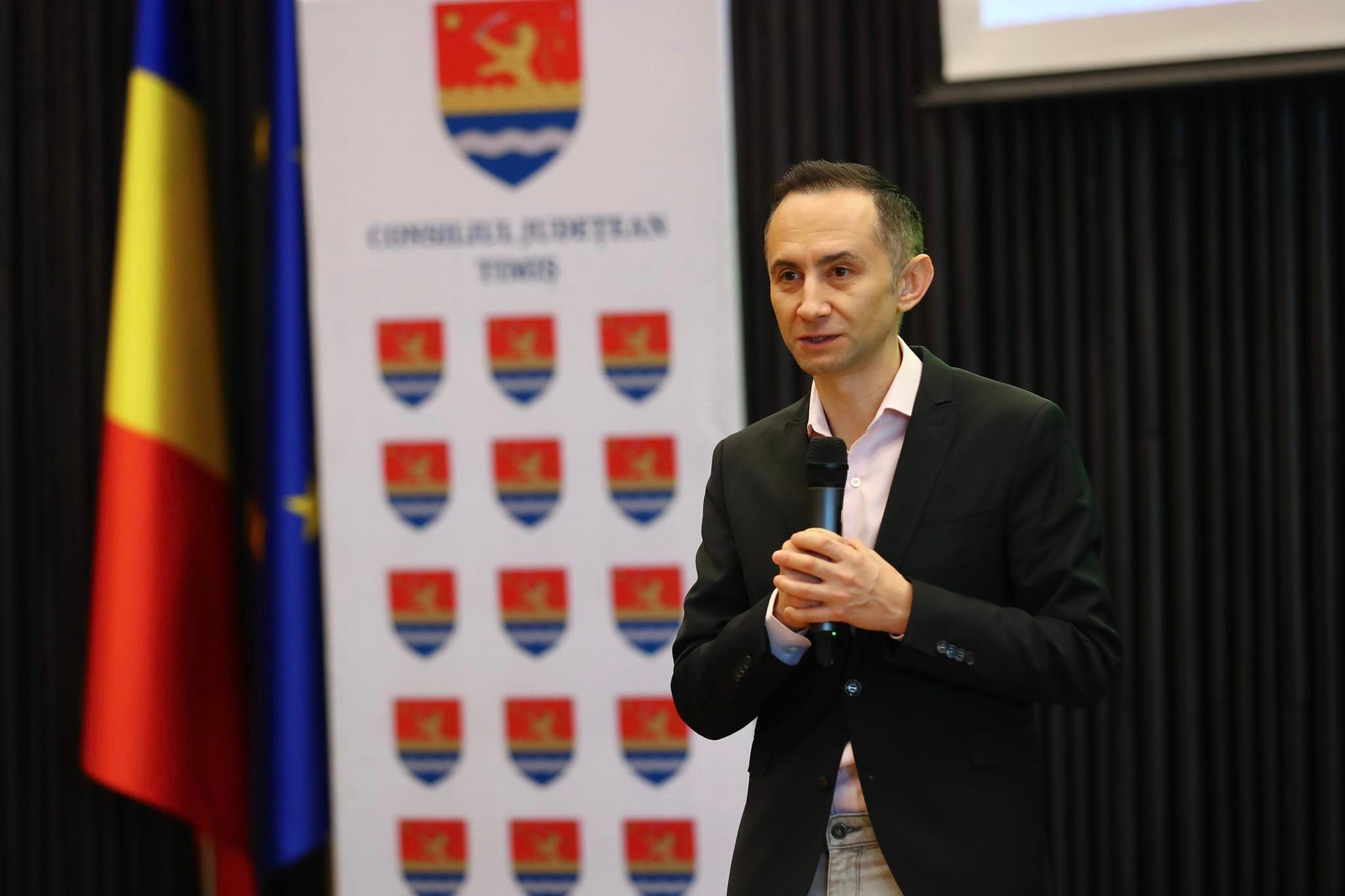 Alin Nica discută cu USR și Forța Dreptei pentru candidatura la CJ Timiș. Alin Nica discută cu USR și Forța Dreptei pentru candidatura la CJ Timiș.