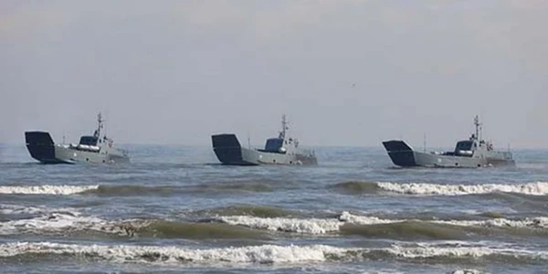 nave desant