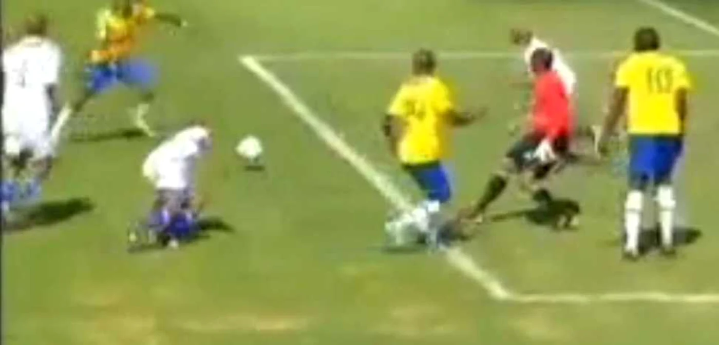 24 de goluri s-au marcat într-un meci din Cupa Africii de Sud la fotbal