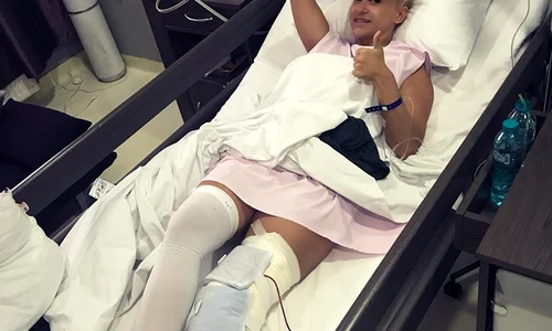 Anda Adam operata la genunchi jpeg