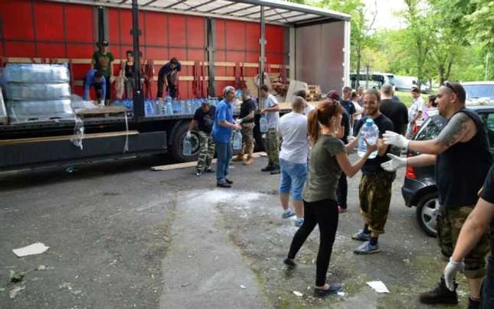 Suporterii timişoreni la Beograd Foto: G.Mrakici