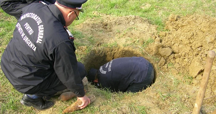 În grădina ţăranului a fost descoperită mai multă muniţie