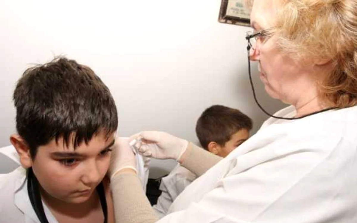 Prea puţini medici în cabinetele şcolare