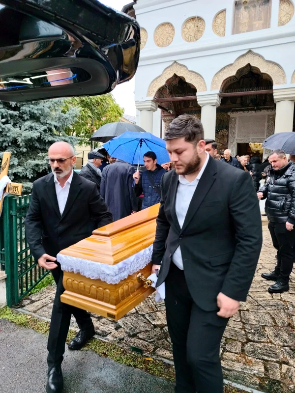 Înmormântarea lui Viorel Păunescu