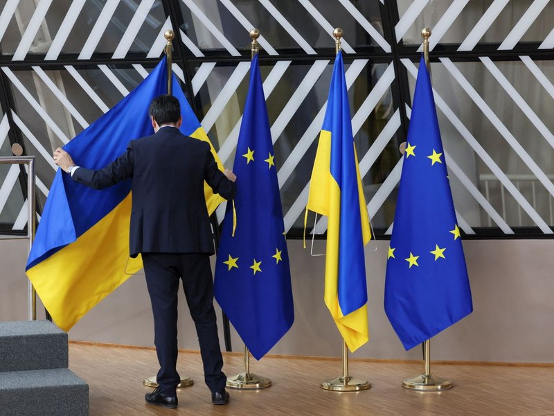 Poate deveni Uniunea Europeană principalul finanțator al Ucrainei pe timp de război?