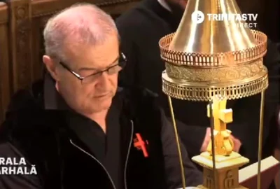 becali la strană jpg