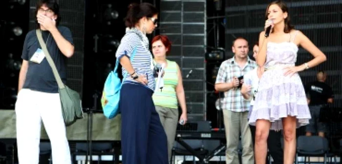 Braşov:  Pregătirile pentru „Cerbul de Aur“, în linie dreaptă / FOTOGALERIE