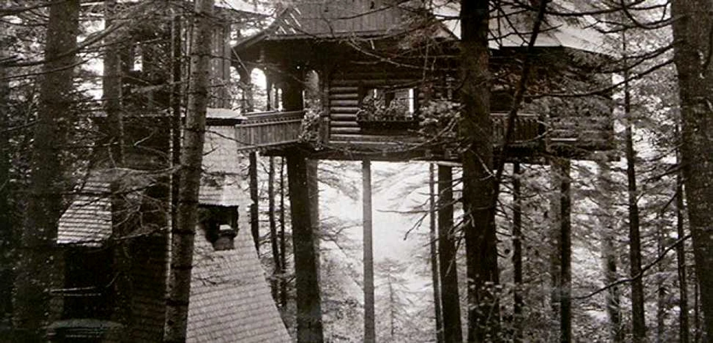 „Cuibul Princesei“, fotografie datând de la 1900, aproximativ. FOTO peles.ro