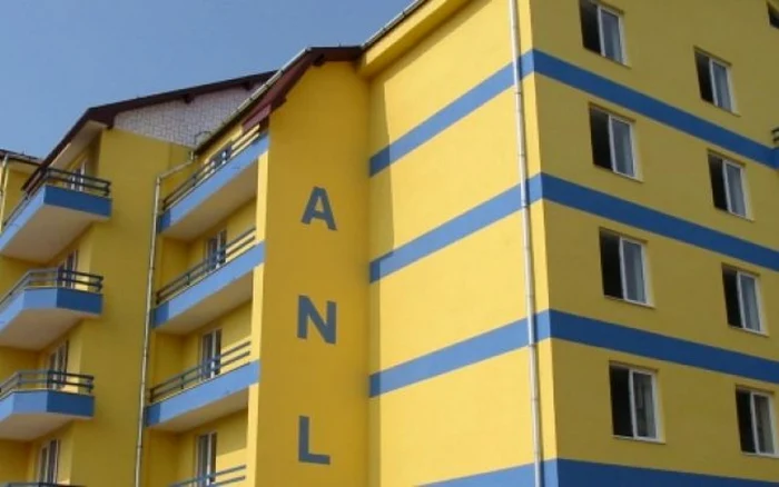 Apartamentele ANL vor fi vândute cu preţul de 326 de euro pe metru pătrat.
