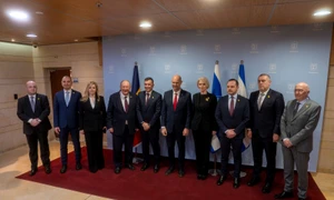 HAPz9OHWIAAijUW jfif