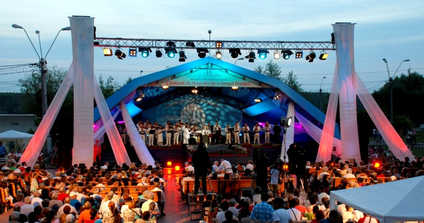 Festivalul este găzduit de scena de pe Esplanada Brăilei  FOTO Florentin Coman
