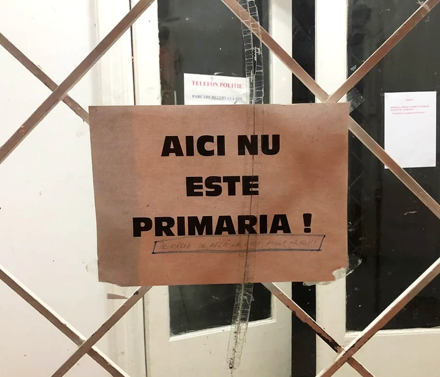 Cu ochii n 3,14 jpeg