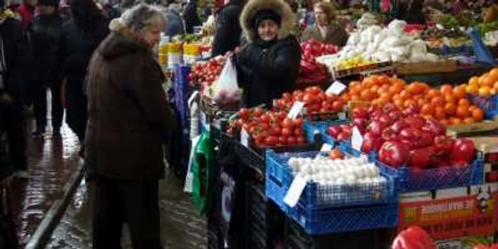 Roşiile din piaţă sunt aduse din Turcia