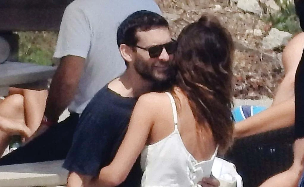 
    Tobey Maguire (43 de ani) - o partidă bună pentru orice duduie, pentru că are o avere de 75 de milioane $Foto: Hepta  
