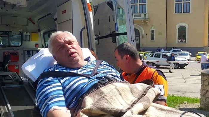 Nicuşor Constantinescu se plânge că e grav bolnav