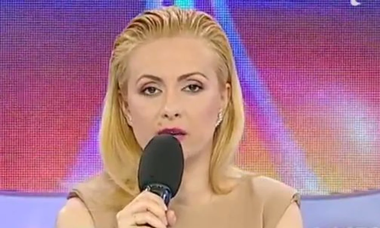 Simona Gherghe a adoptat un look modern